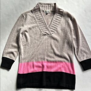 Diane Snyder Silk and Cashmere  V-Neck Sweater size S